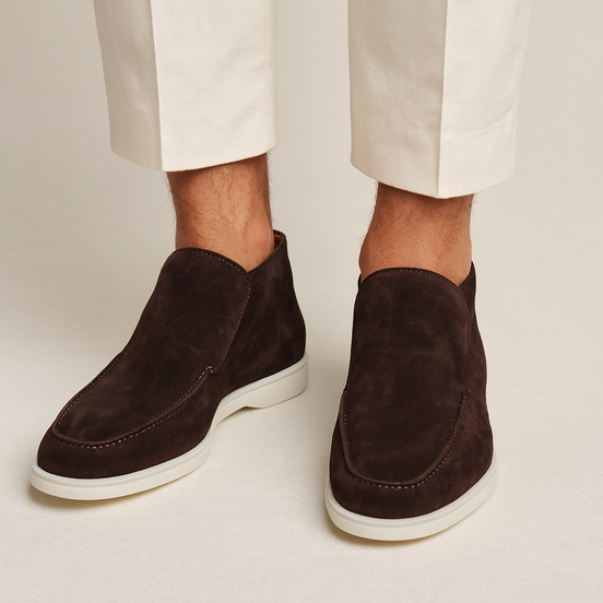 Suede Loafers – Refined Minimalist Everyday Style