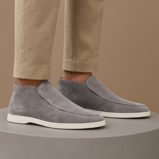 Suede Loafers – Refined Minimalist Everyday Style