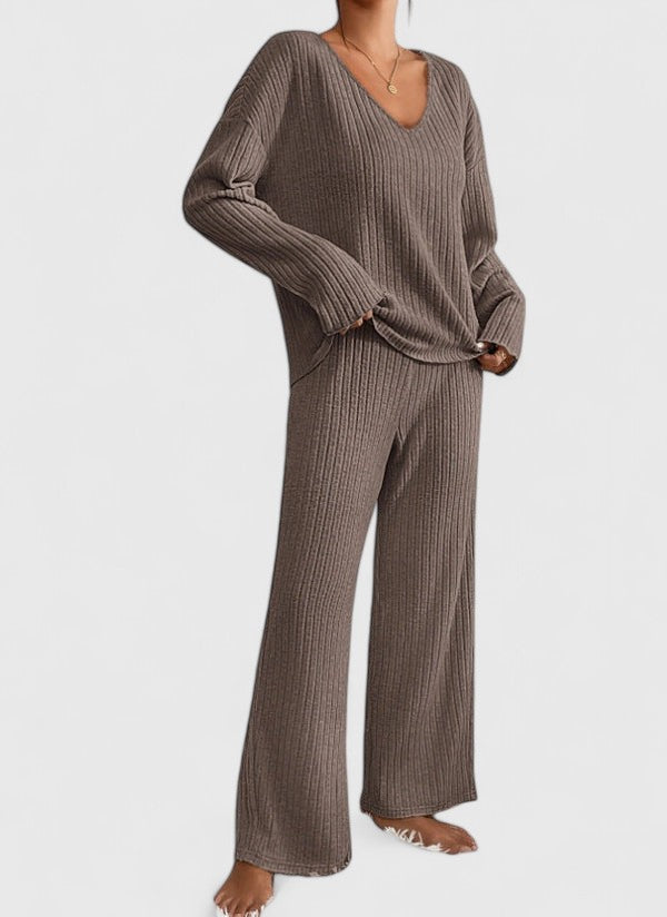 Womens Knit Lounge Set – Ribbed V-Neck Sweater & Wide-Leg Pants