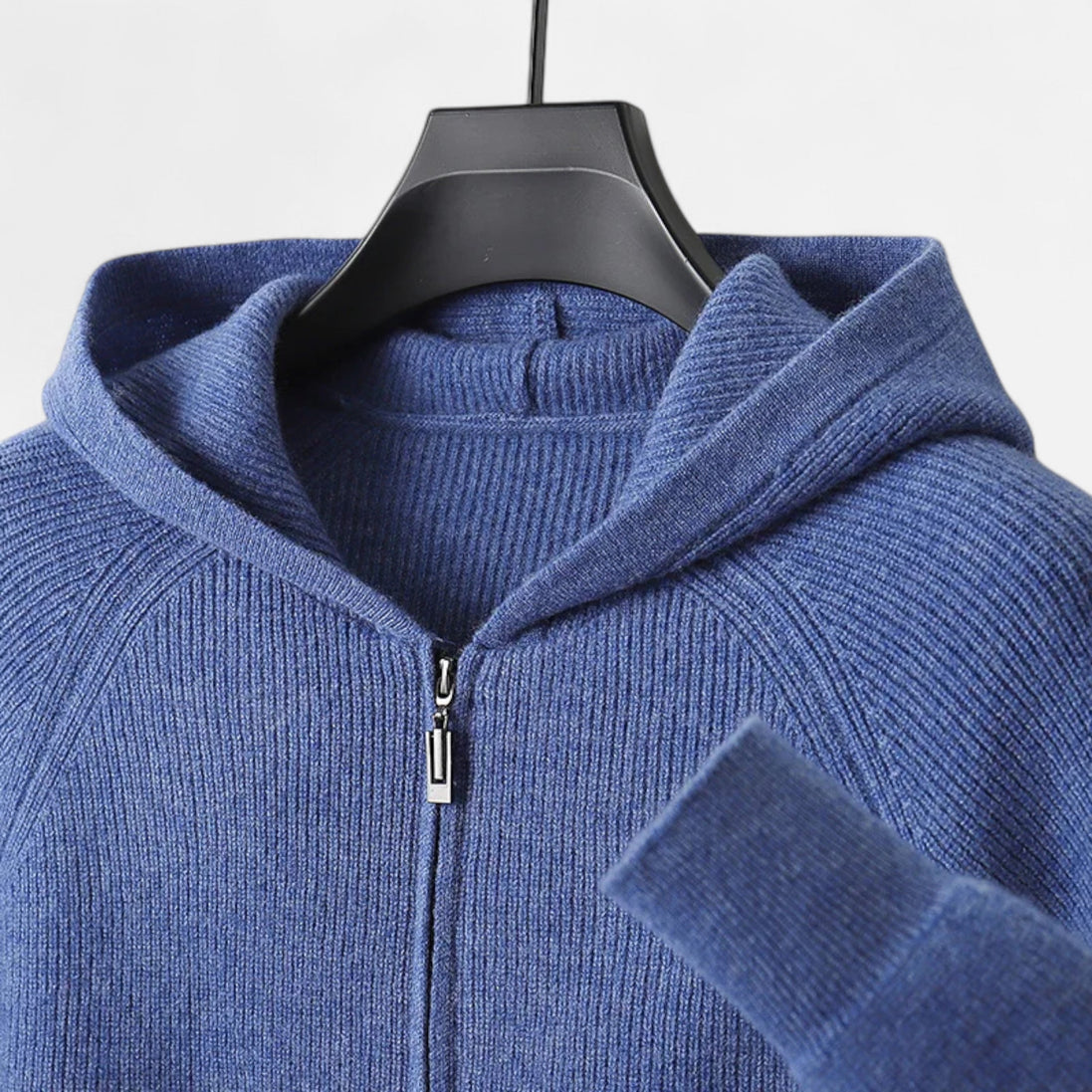 Mens Knitted Zip Hoodie – Refined Casual Layered Style
