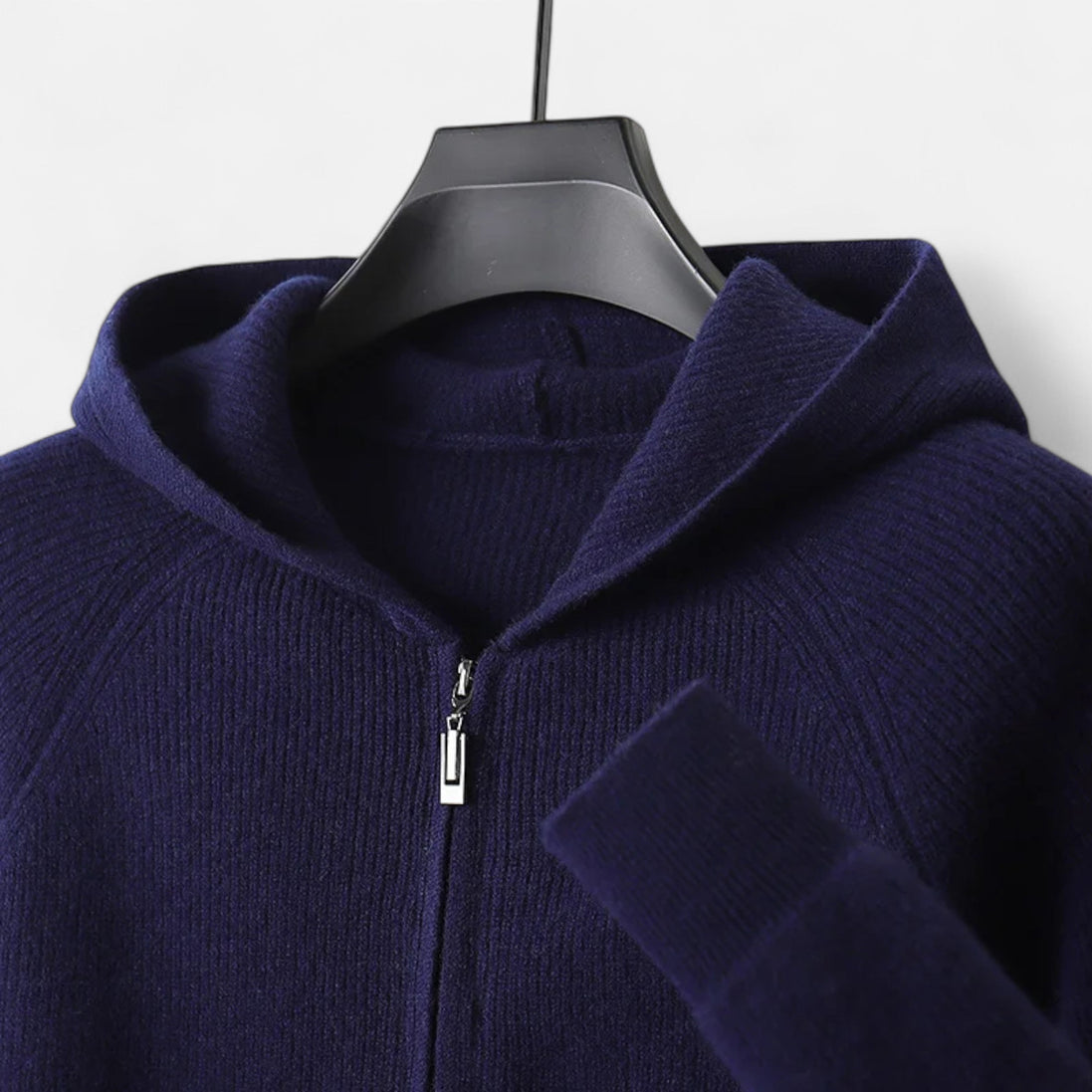 Mens Knitted Zip Hoodie – Refined Casual Layered Style
