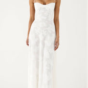 Womens Lace Style Maxi Dress – Elegant Occasion Statement Look