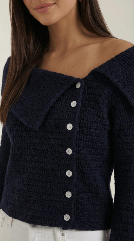 Womens Asymmetrical Knit Top – Chic Everyday Style Essential